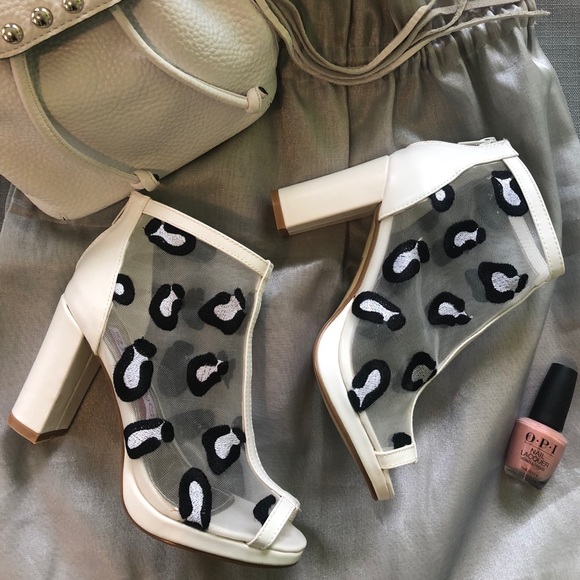 2 Lips Too Shoes - 2 lips too shoes